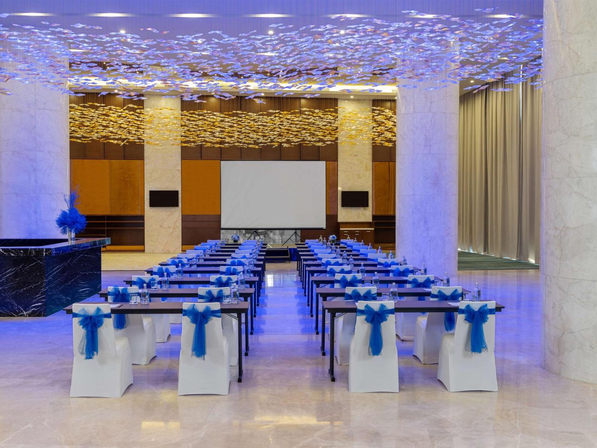 Radisson Blu Resort Дуонг-Донг Экстерьер фото Meeting room