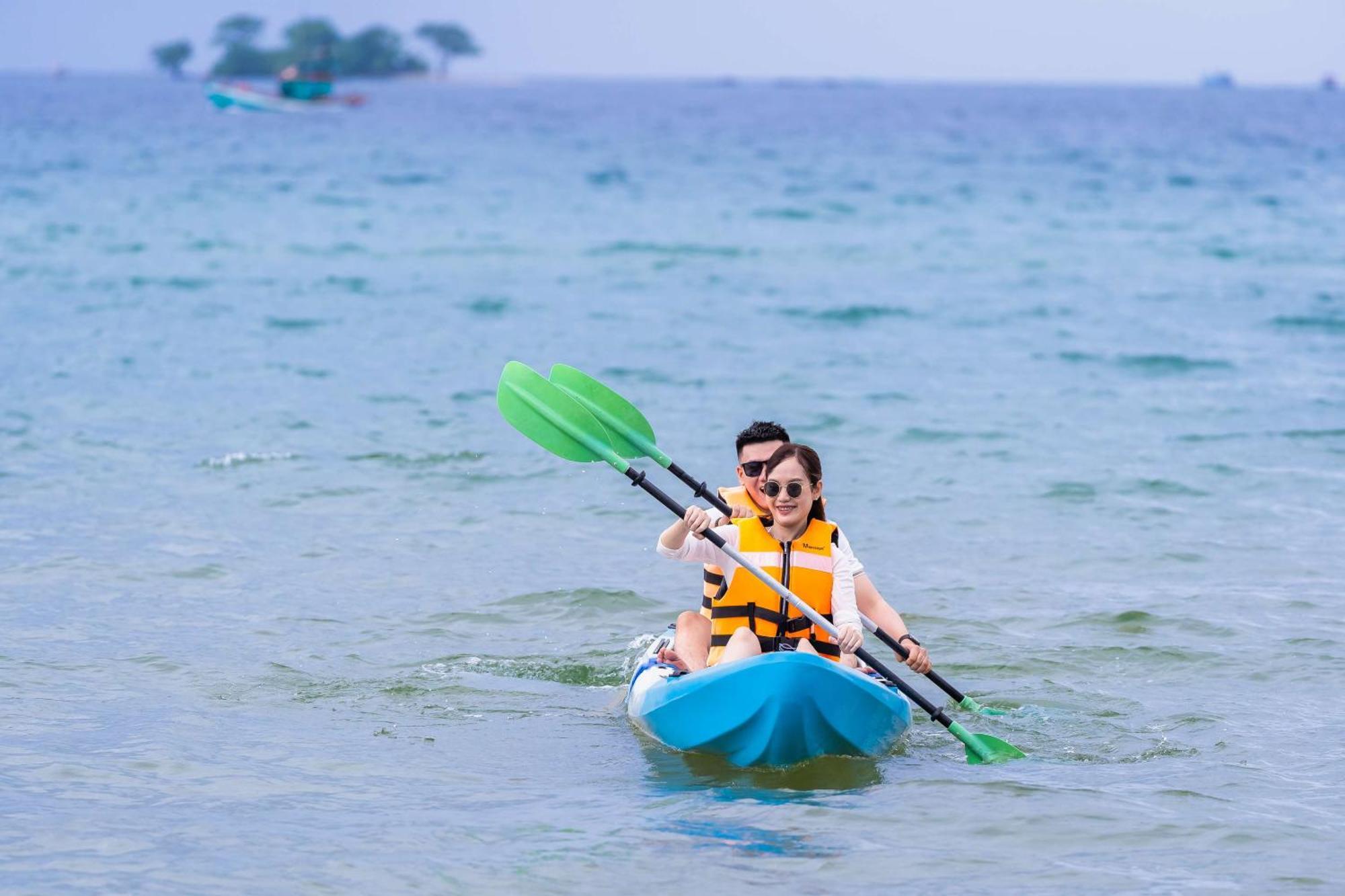 Radisson Blu Resort Дуонг-Донг Экстерьер фото Kayaking in Pattaya